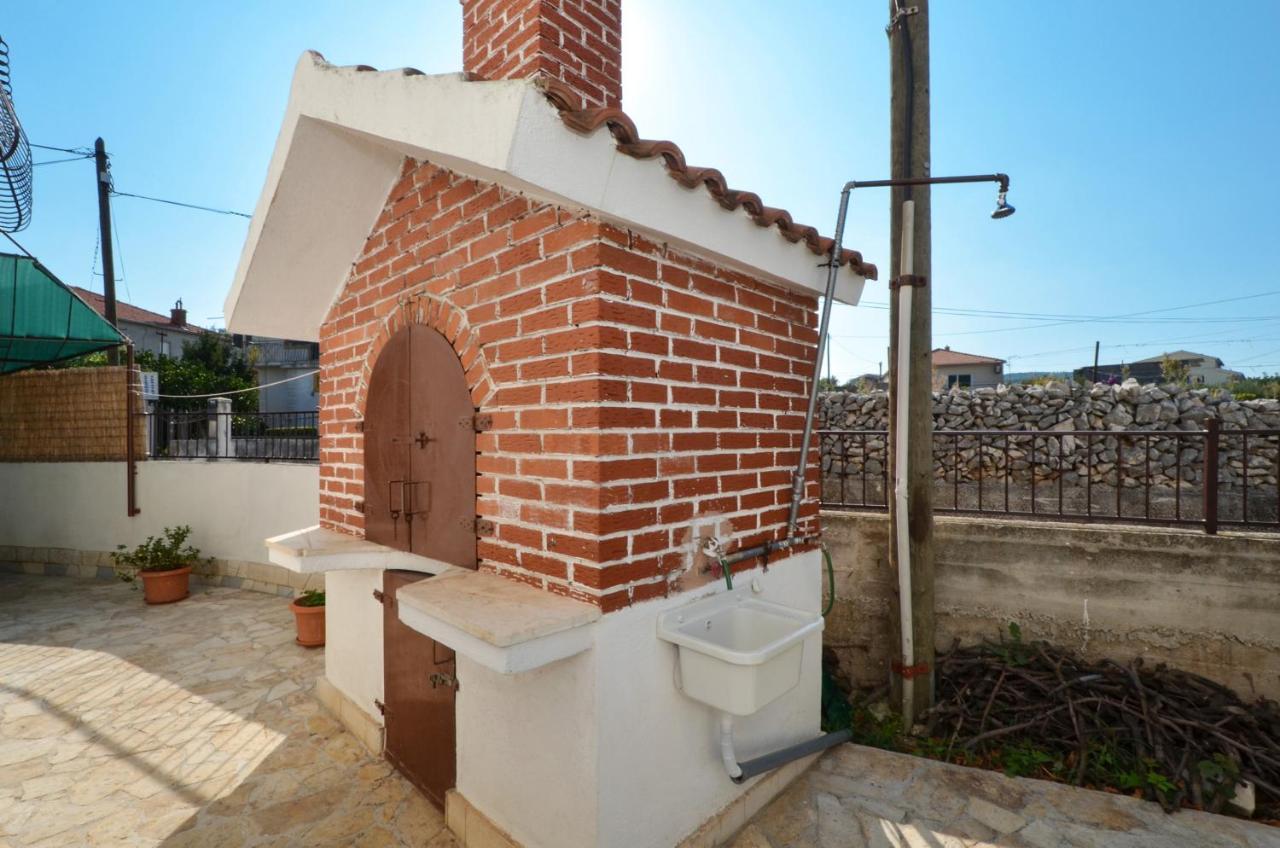 Apartments By The Sea Slatine, Ciovo - 12176 Εξωτερικό φωτογραφία
