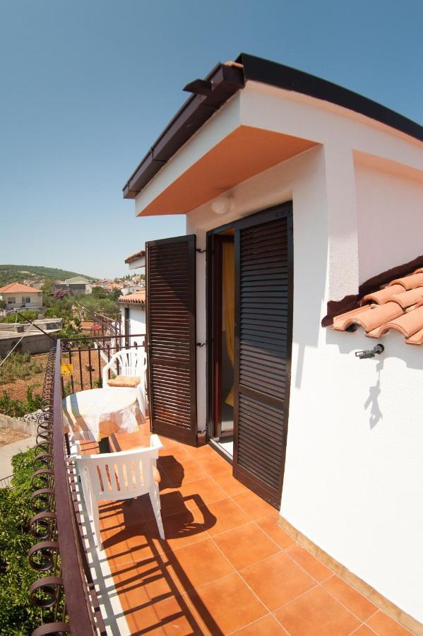Apartments By The Sea Slatine, Ciovo - 12176 Εξωτερικό φωτογραφία