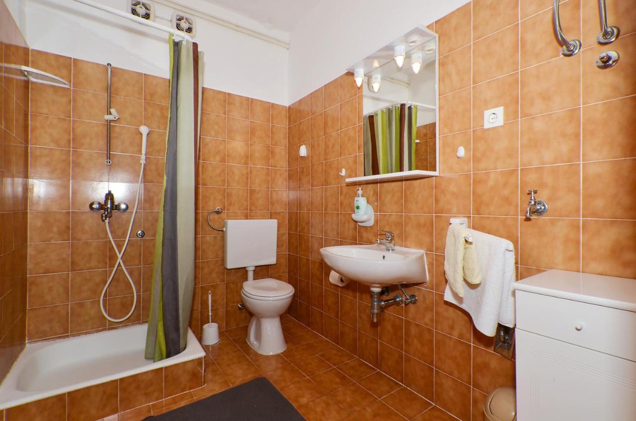 Apartments By The Sea Slatine, Ciovo - 12176 Εξωτερικό φωτογραφία