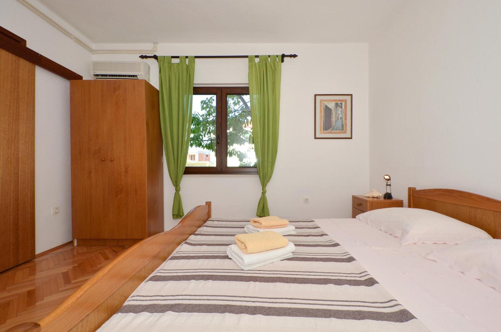 Apartments By The Sea Slatine, Ciovo - 12176 Δωμάτιο φωτογραφία