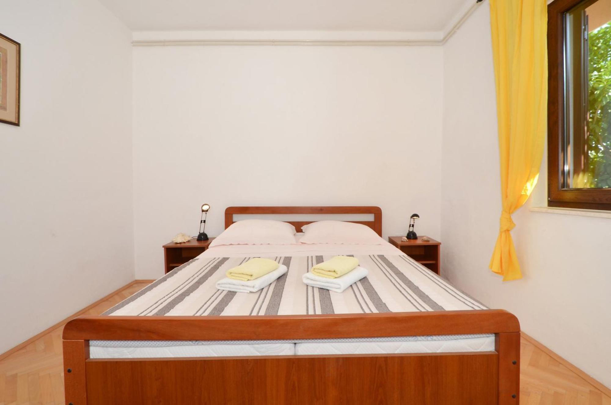 Apartments By The Sea Slatine, Ciovo - 12176 Δωμάτιο φωτογραφία