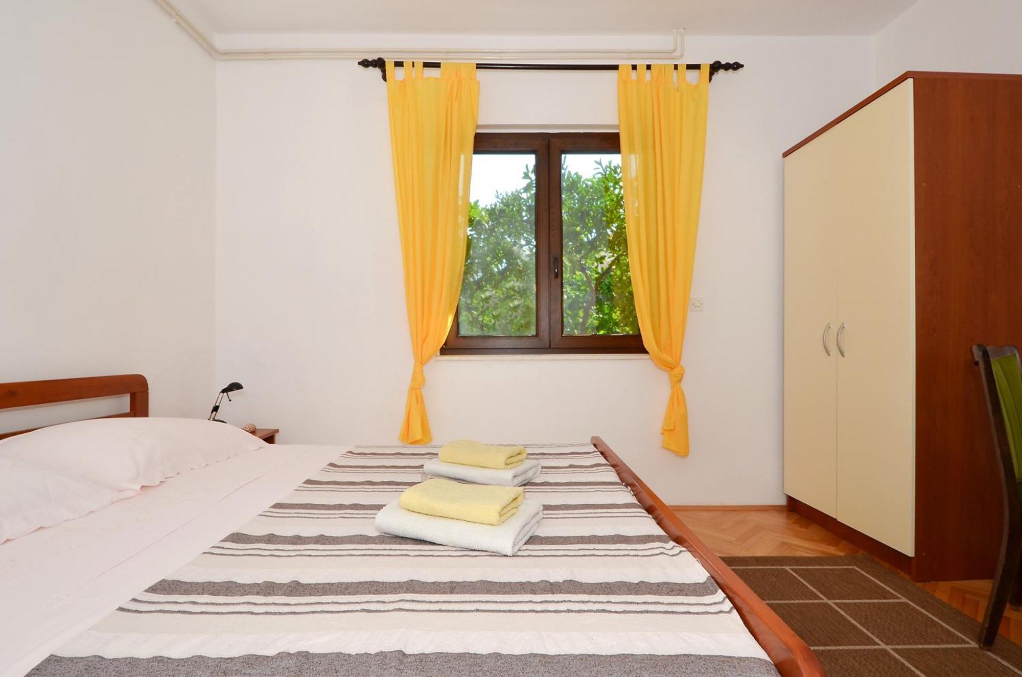 Apartments By The Sea Slatine, Ciovo - 12176 Δωμάτιο φωτογραφία
