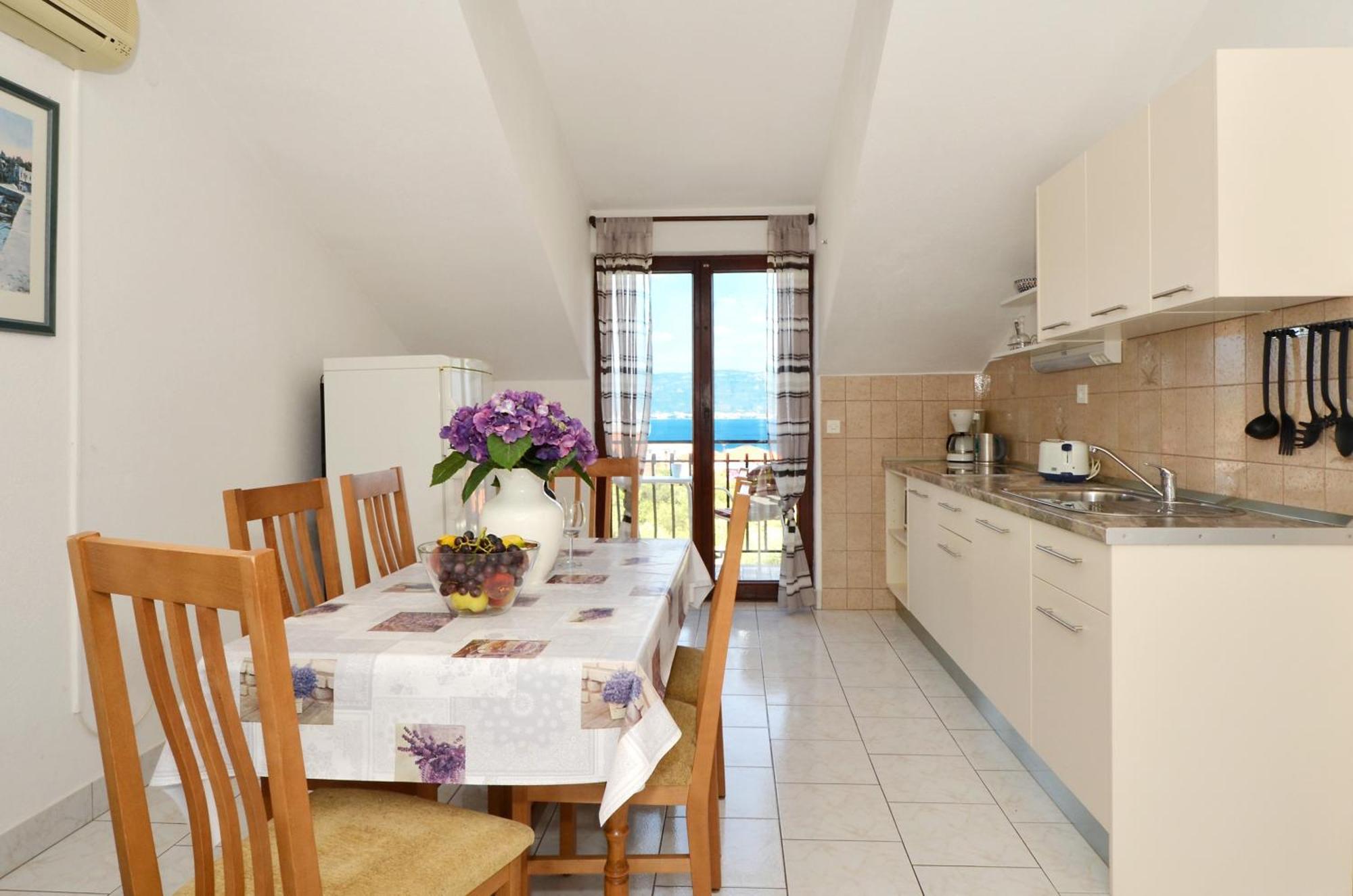Apartments By The Sea Slatine, Ciovo - 12176 Δωμάτιο φωτογραφία